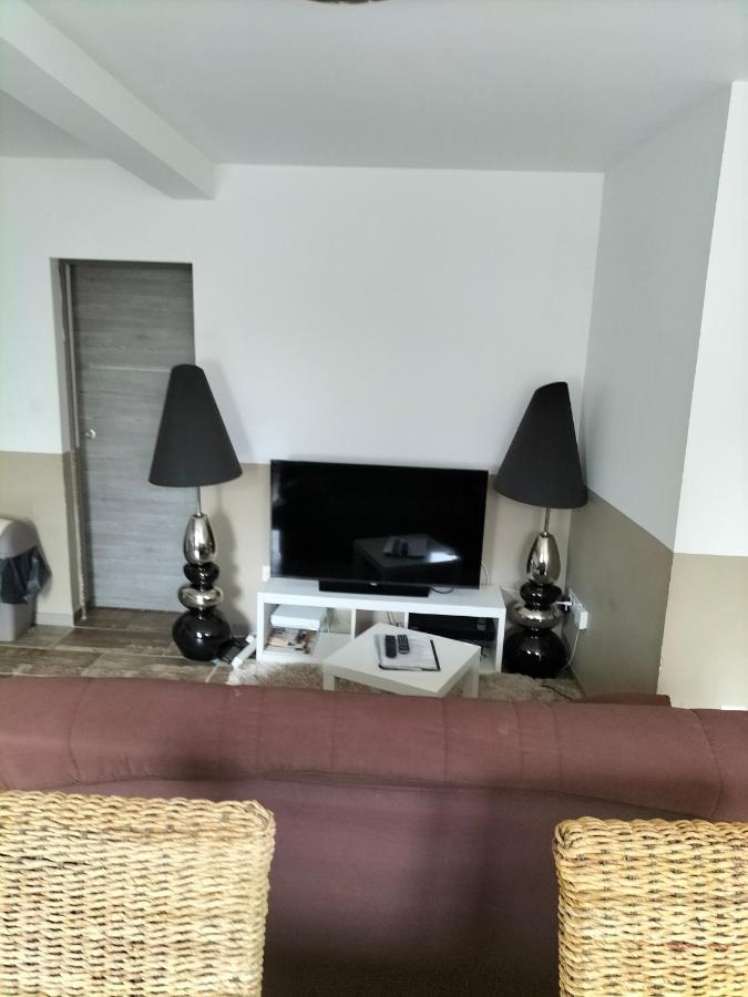 Au Velo Fleuri Apartment Bracieux Luaran gambar