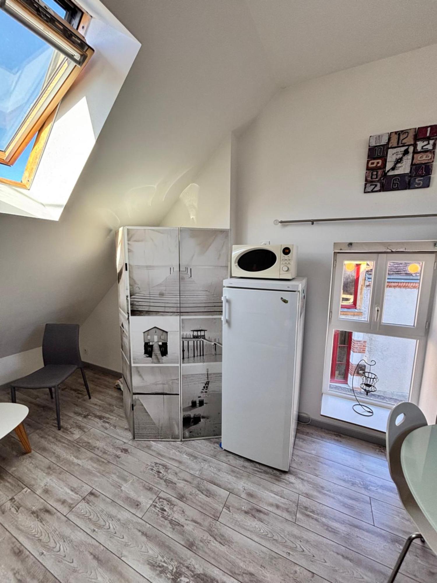 Au Velo Fleuri Apartment Bracieux Luaran gambar
